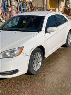 Chrysler 200